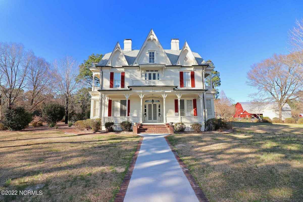 1879 Gothic Revival in Carthage, NC Old House Dreams