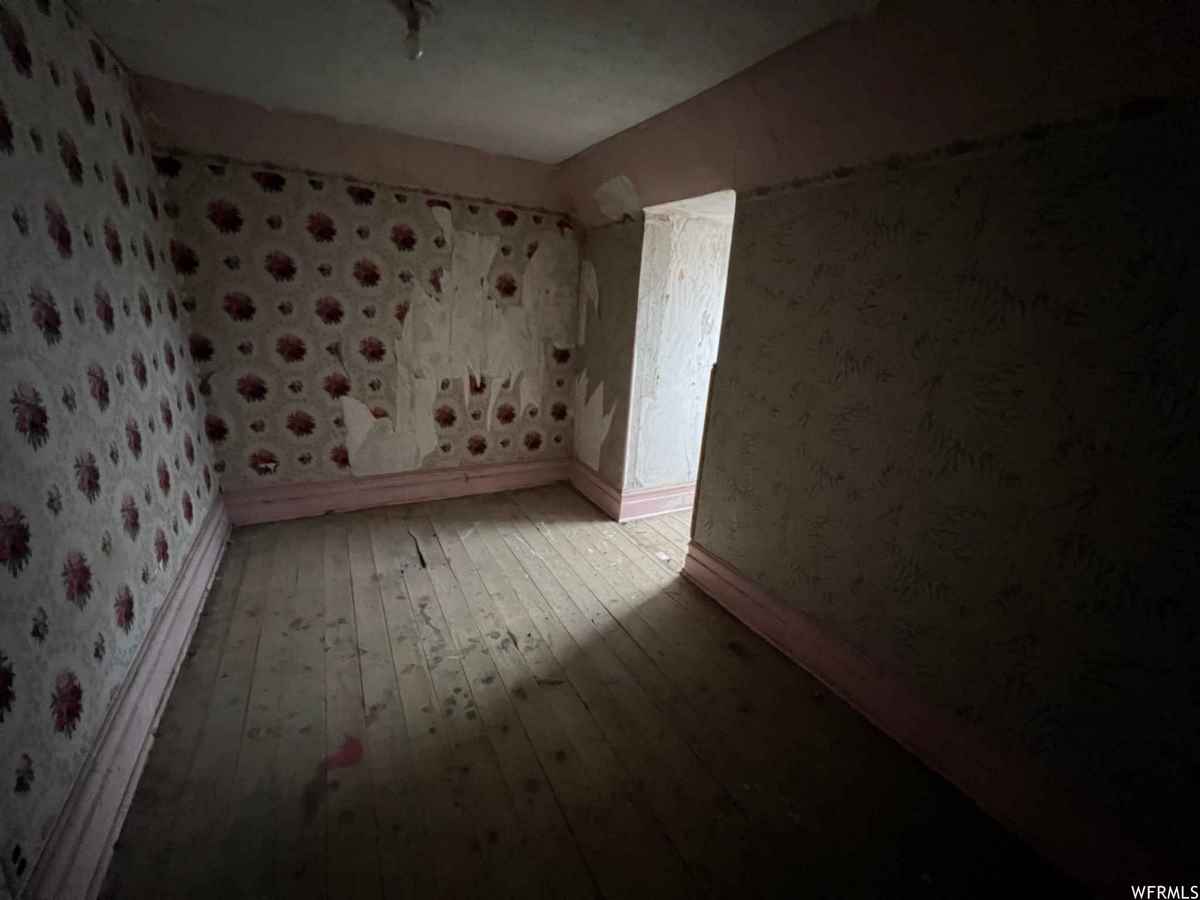 1884 in Nephi, UT Old House Dreams