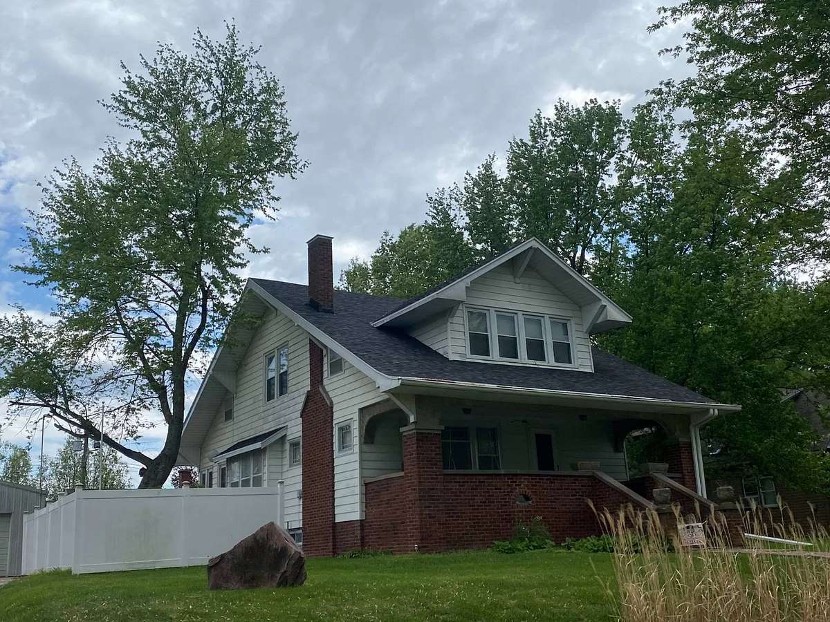 Craftsman in Grant City, MO Old House Dreams