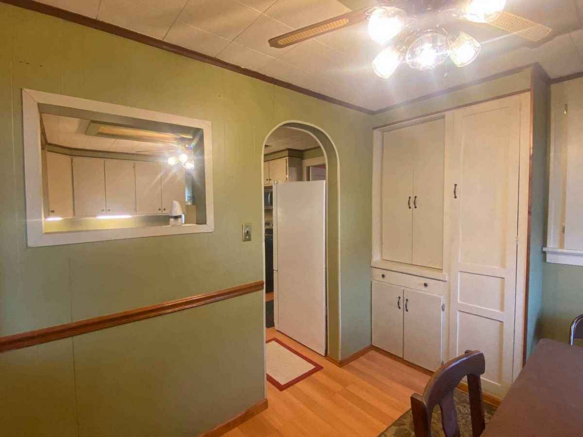 Craftsman in Grant City, MO Old House Dreams