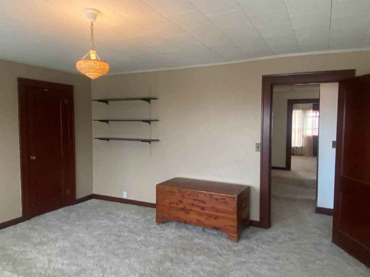 Craftsman in Grant City, MO Old House Dreams