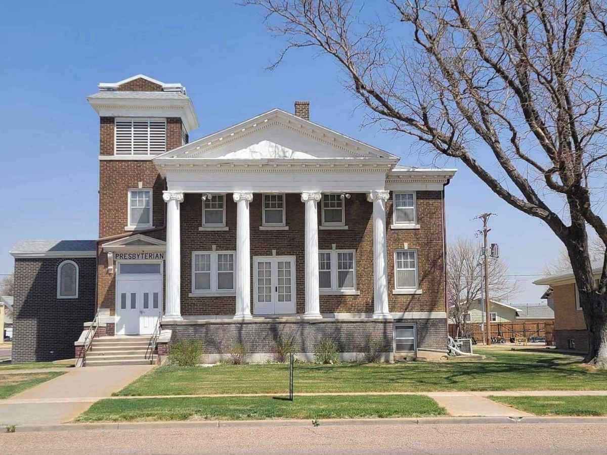 1923 Church in Hoxie, KS Old House Dreams