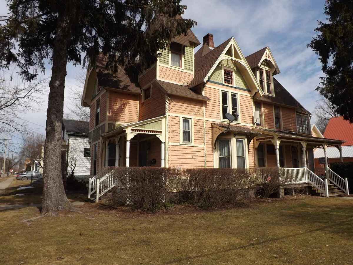 Old House Dreams Page 54 Specially selected historic & old homes