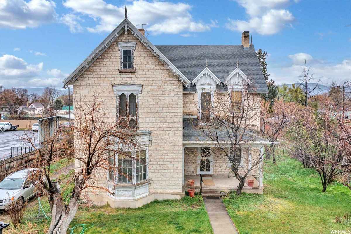 c. 1875 Gothic Revival in Ephraim, UT