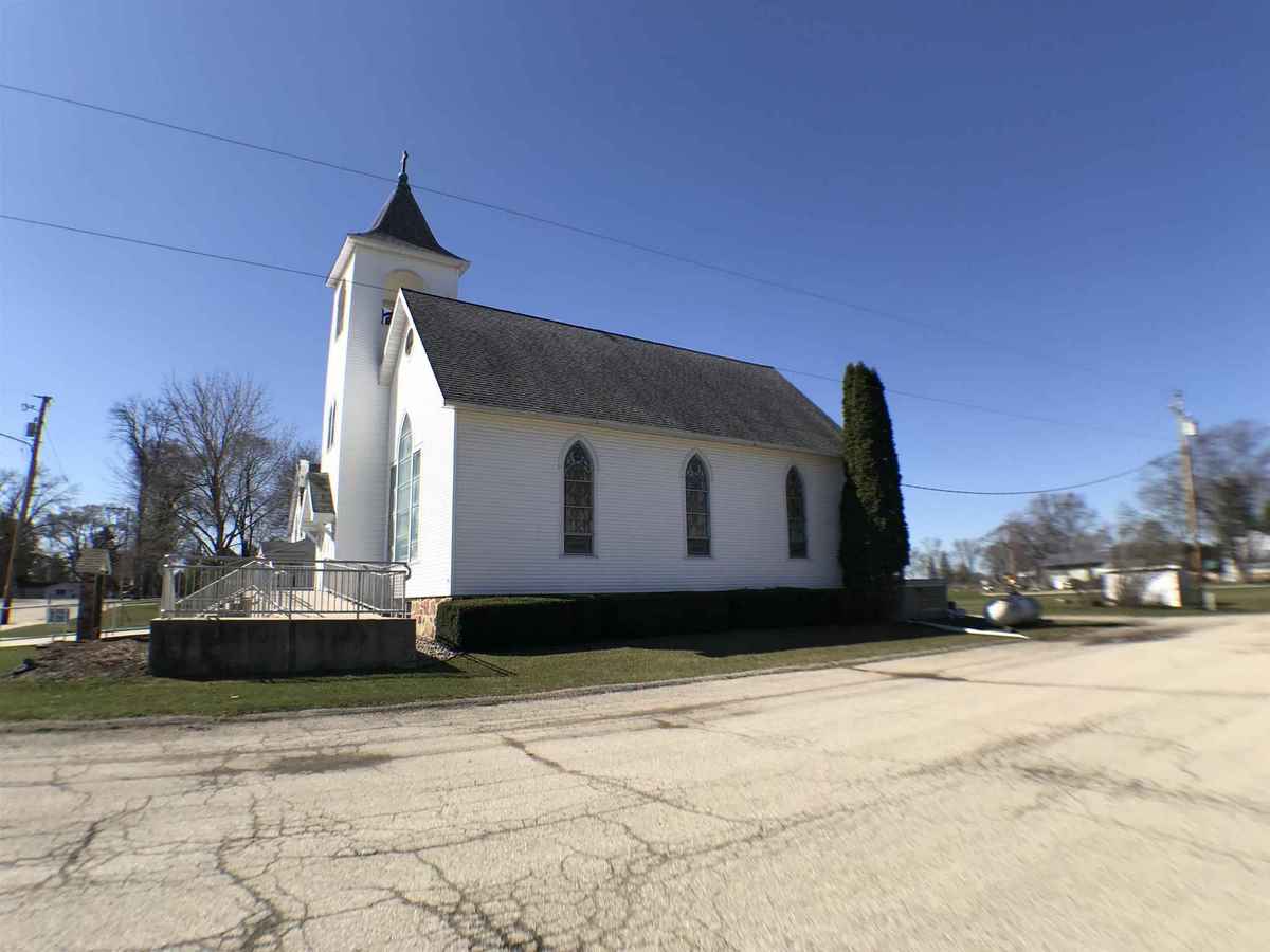 1892 Church in Doylestown, WI Old House Dreams