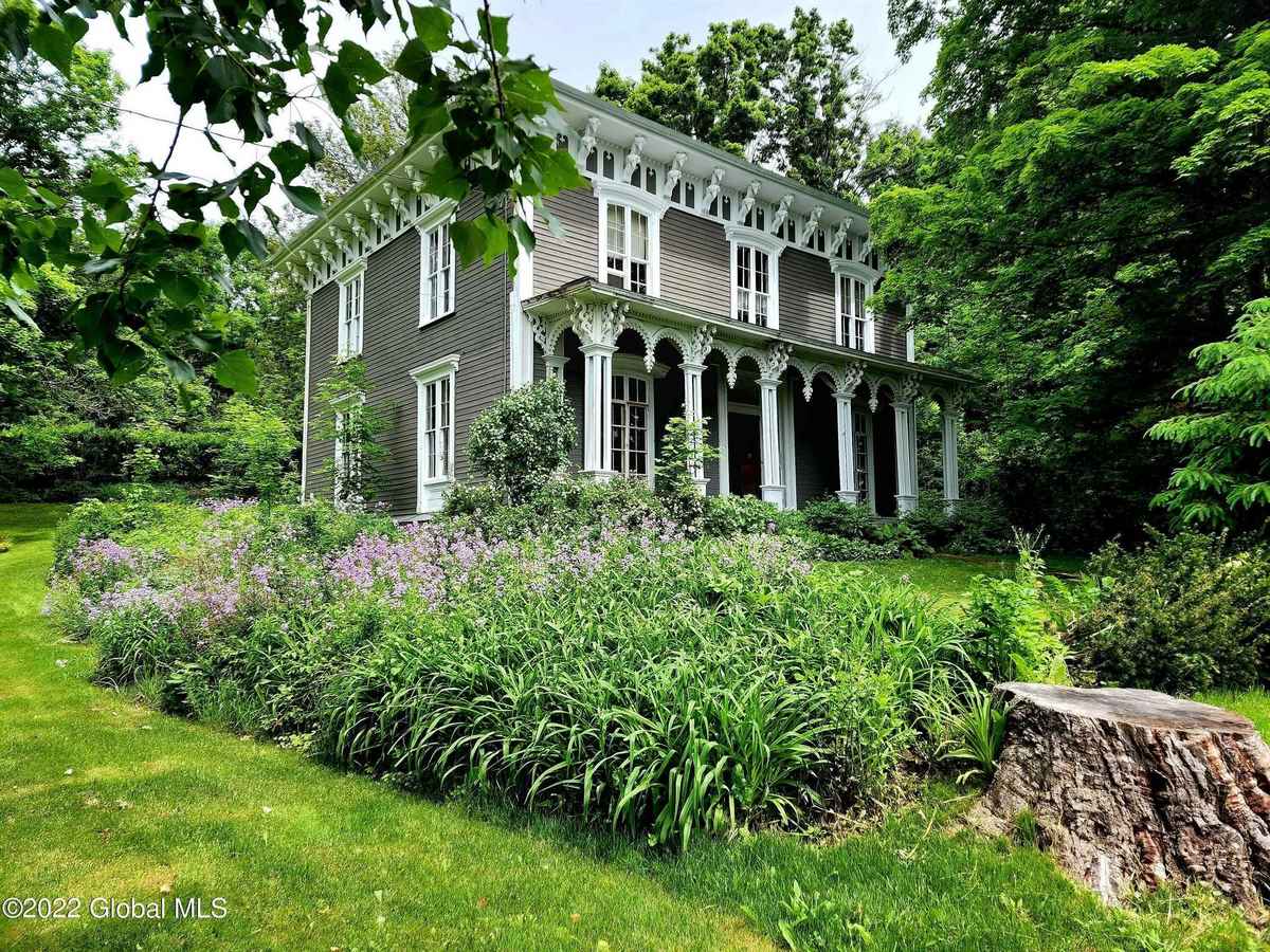 c. 1870 Italianate in Fort Plain, NY Old House Dreams