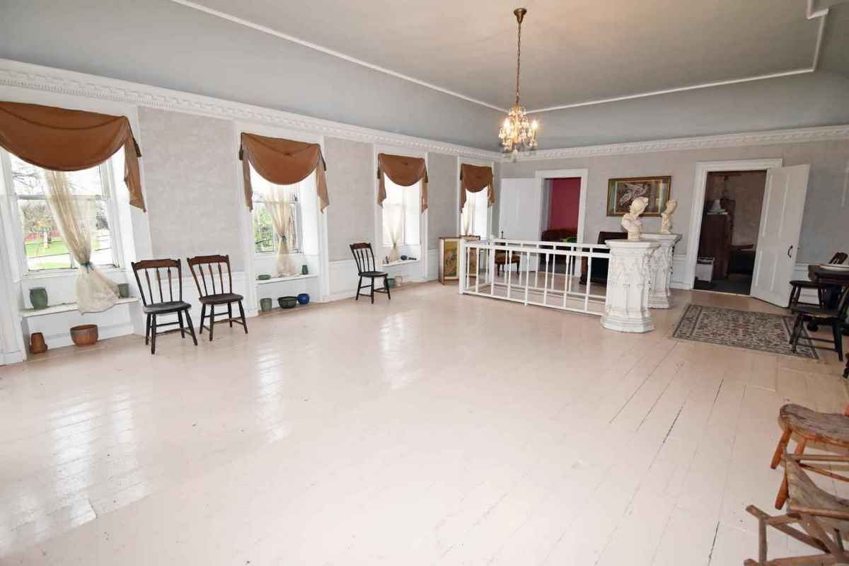 c. 1798 Federal in West Haven, VT Old House Dreams