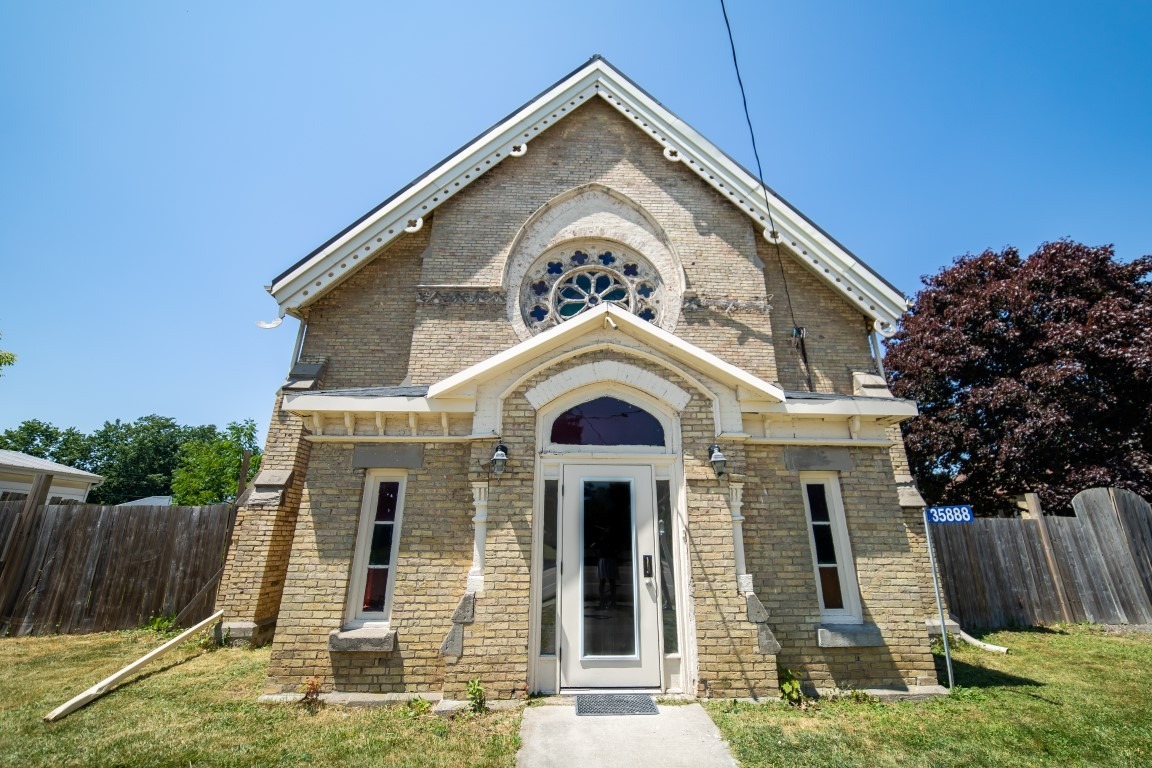 1879 Church in Shedden, Ontario Old House Dreams