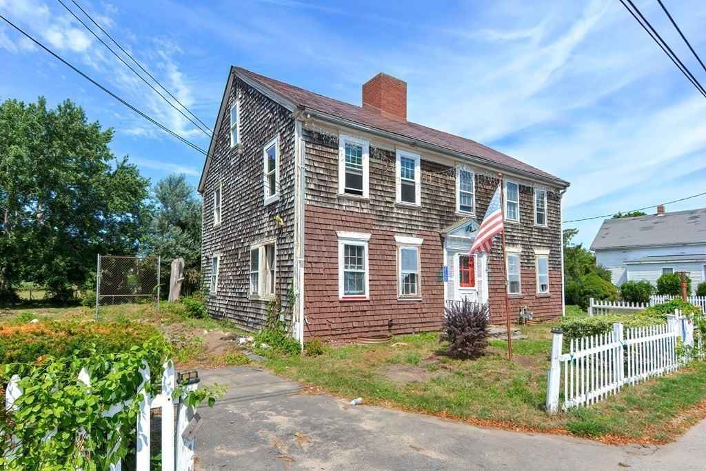 Dighton, MA Old House Dreams