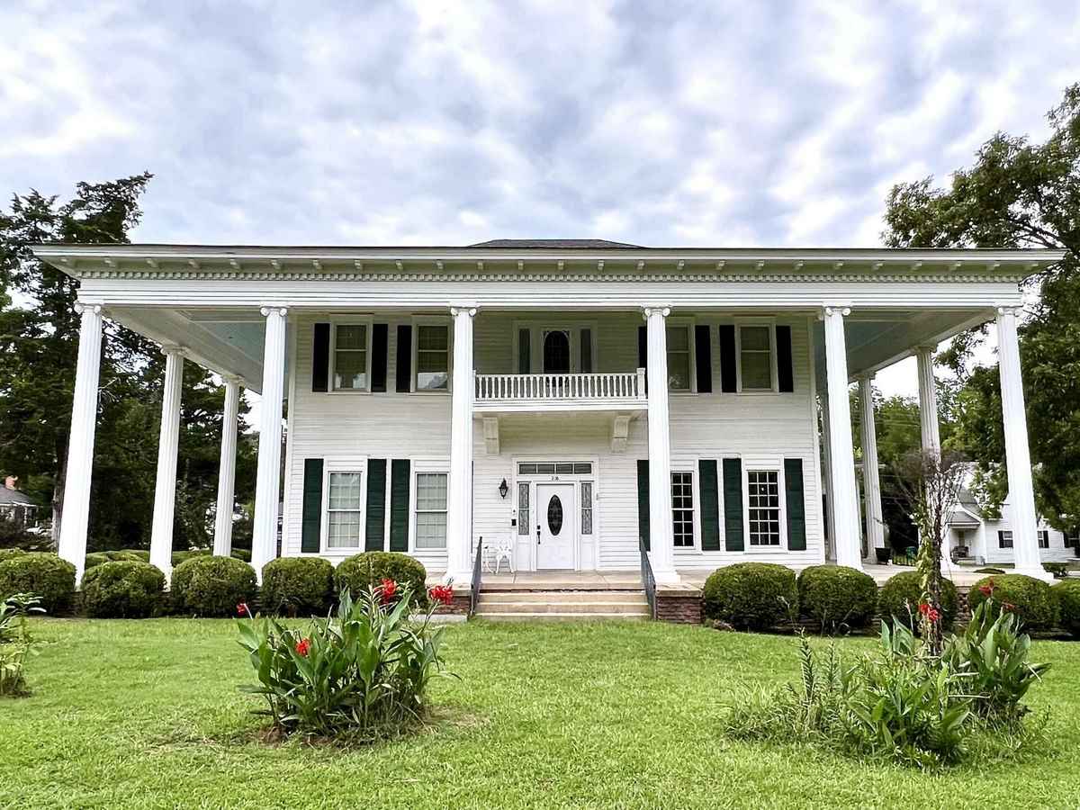 1898 Classical Revival in Thomson, GA Old House Dreams
