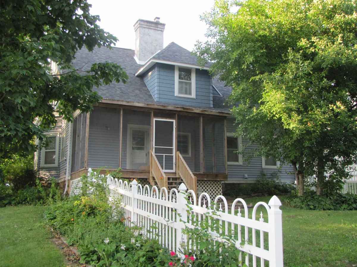 c. 1890 in Maquoketa, IA Old House Dreams