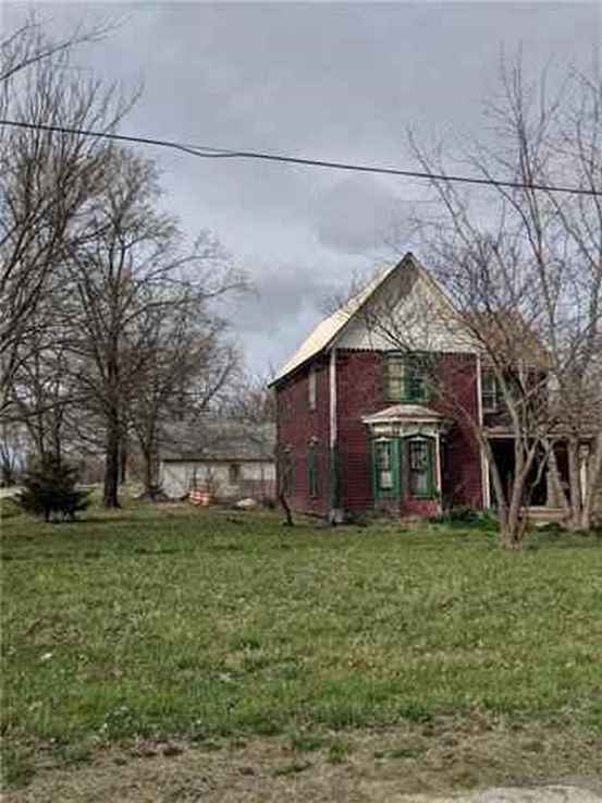c. 1890 in Kincaid, KS Old House Dreams