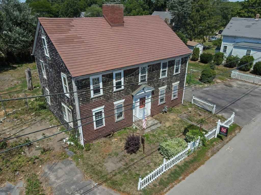 Dighton, MA Old House Dreams