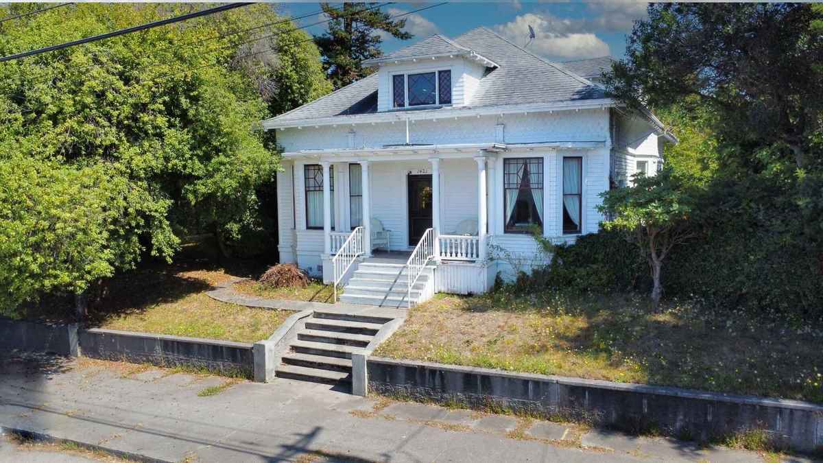 1904 in Eureka, CA Old House Dreams