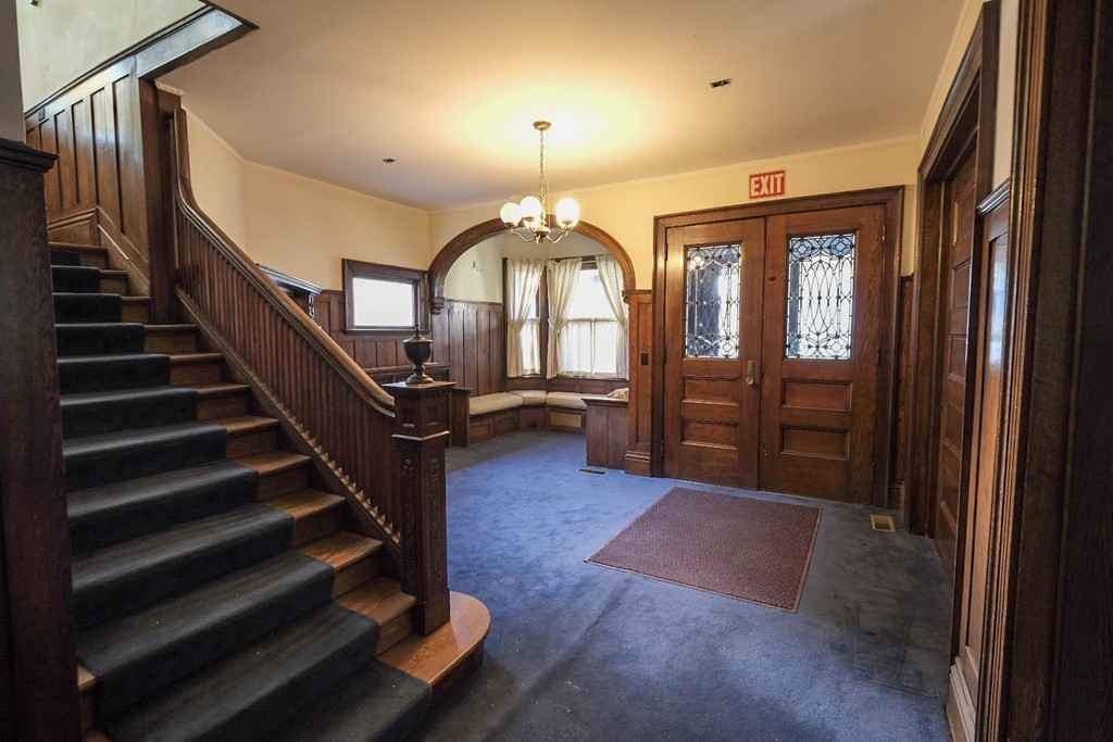 1903 in Elmira, NY Old House Dreams