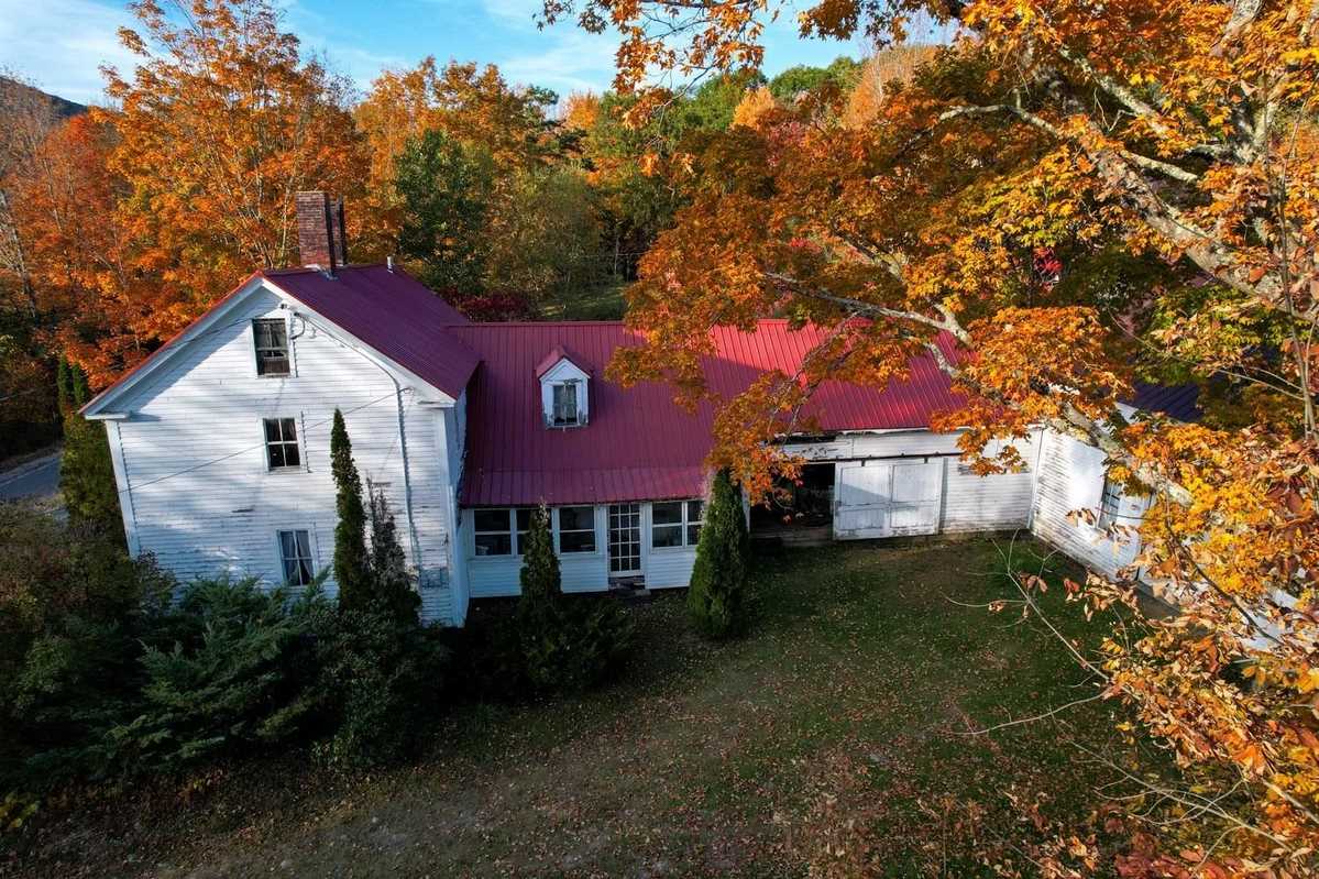 c. 1820 in Rumney, NH Old House Dreams
