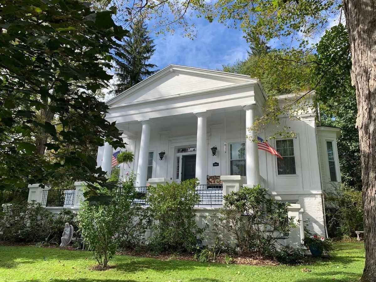 c. 1831 Greek Revival in Worcester, NY Old House Dreams