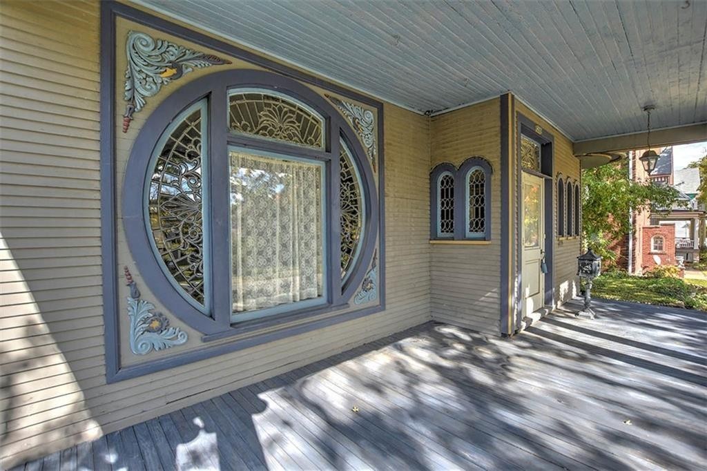 Queen Anne in Decatur, IL - Old House Dreams