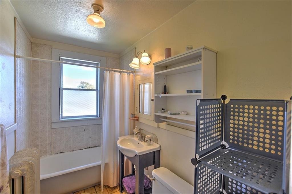 Queen Anne in Decatur, IL - Old House Dreams