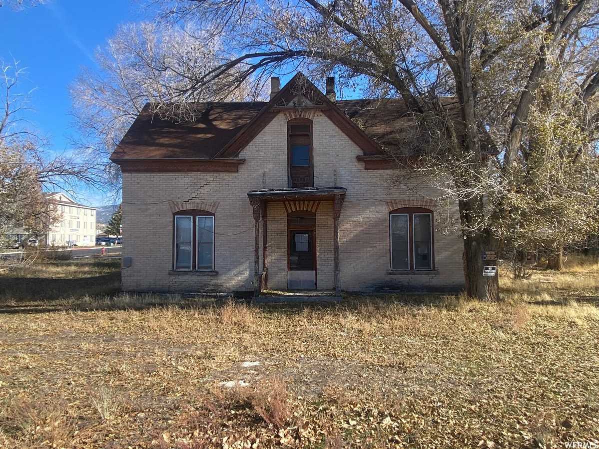 Old House Dreams Page 49 Specially selected historic & old homes