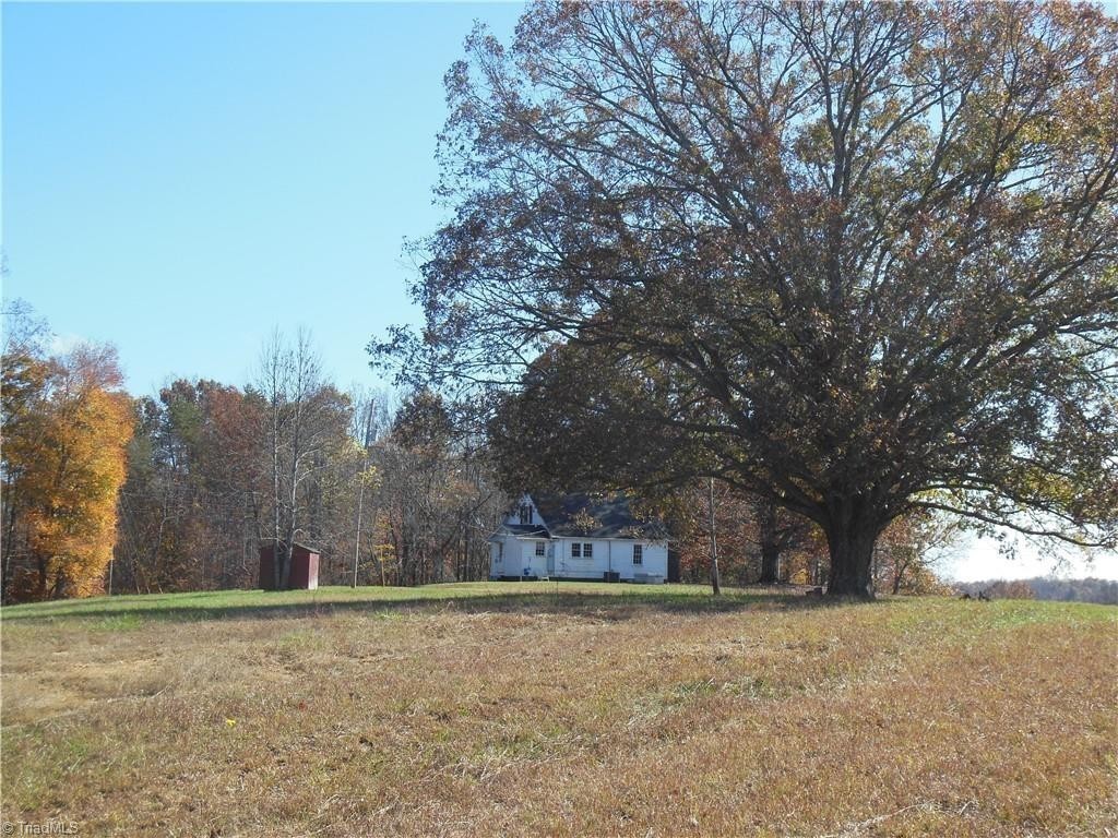 Sandy Ridge, NC Old House Dreams