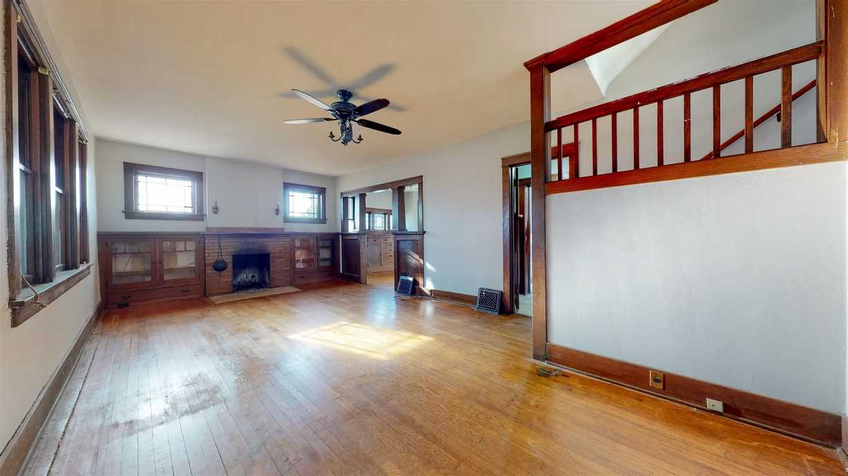 1921 Craftsman in Creston, NE Old House Dreams