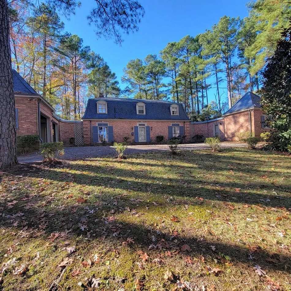 Old House Dreams Page 52 Specially selected historic & old homes