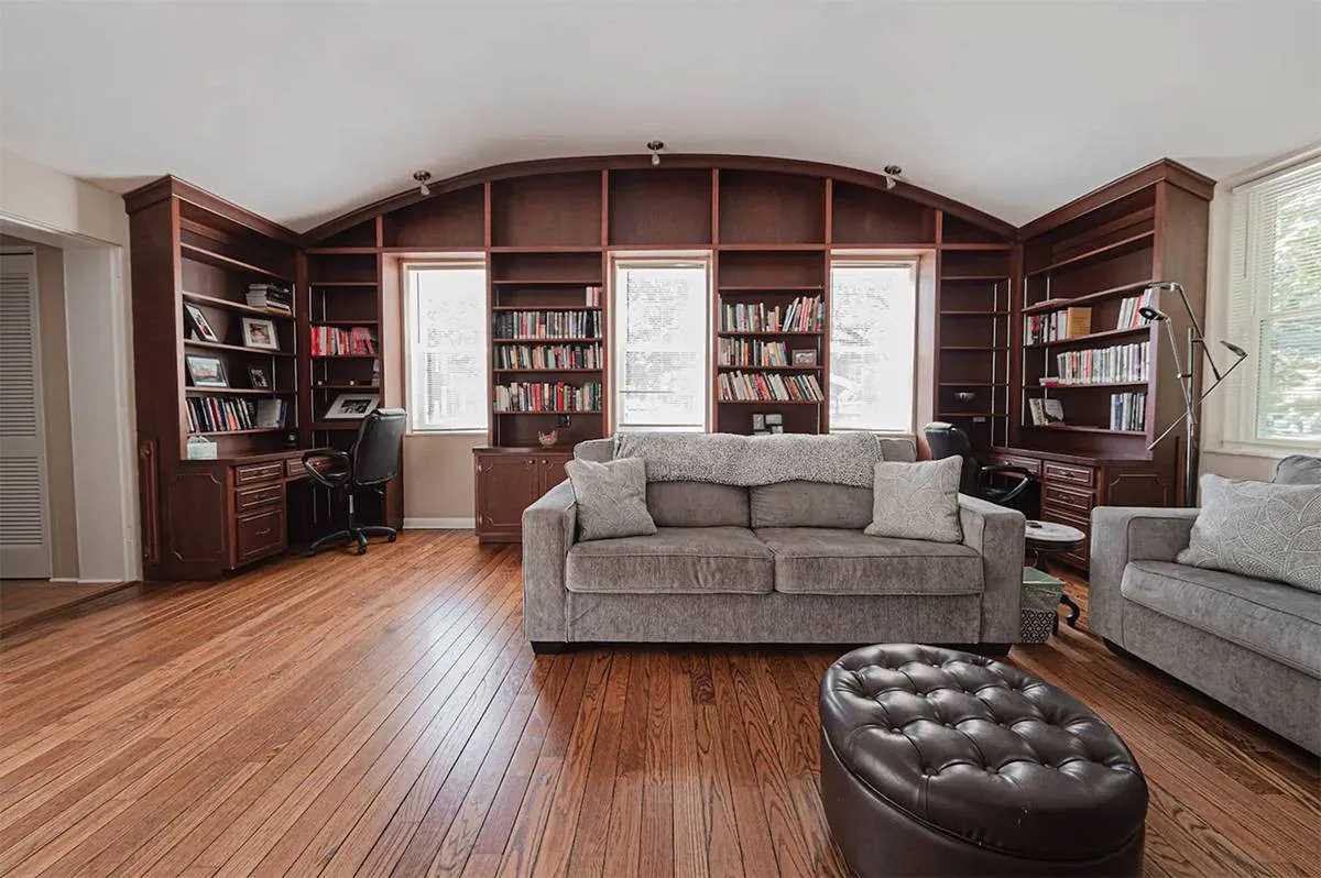 1910 in New Harmony, IN Old House Dreams