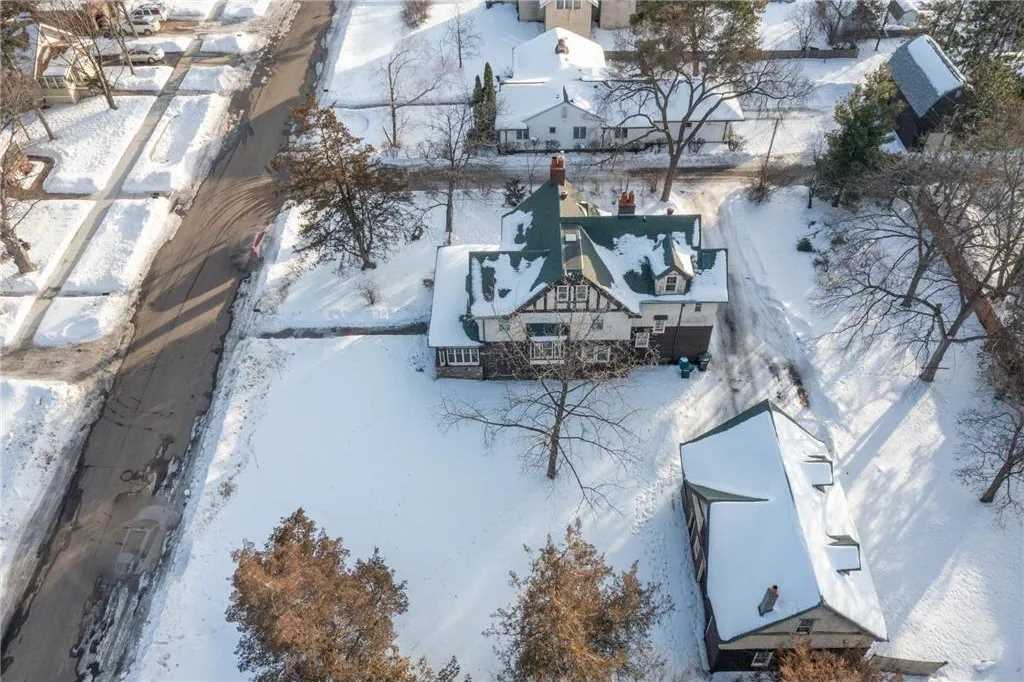 1907 in Little Falls, MN Old House Dreams