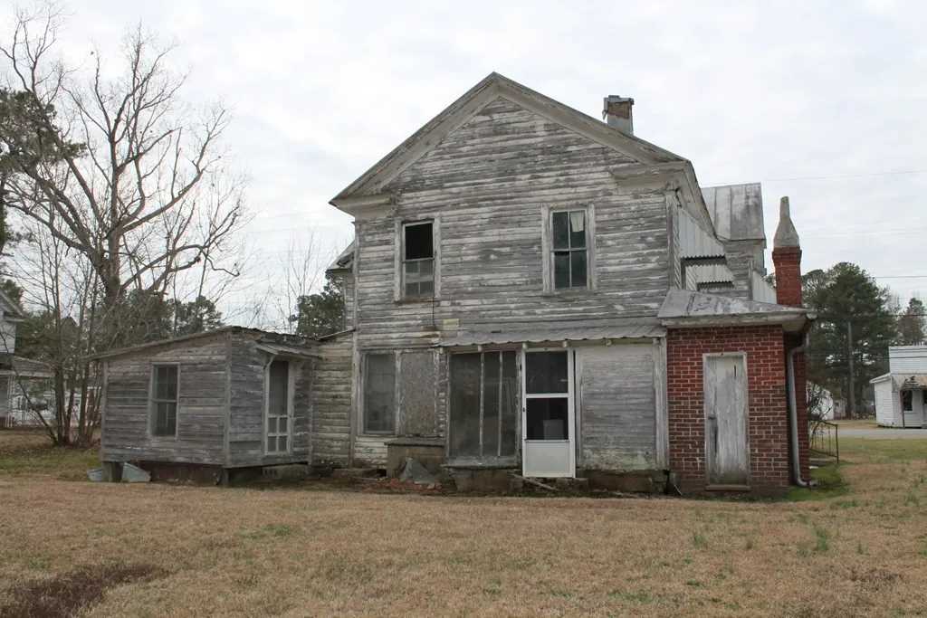1912 in Powellsville, NC Old House Dreams