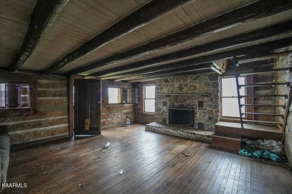 Log Cabin in Maryville, TN Old House Dreams
