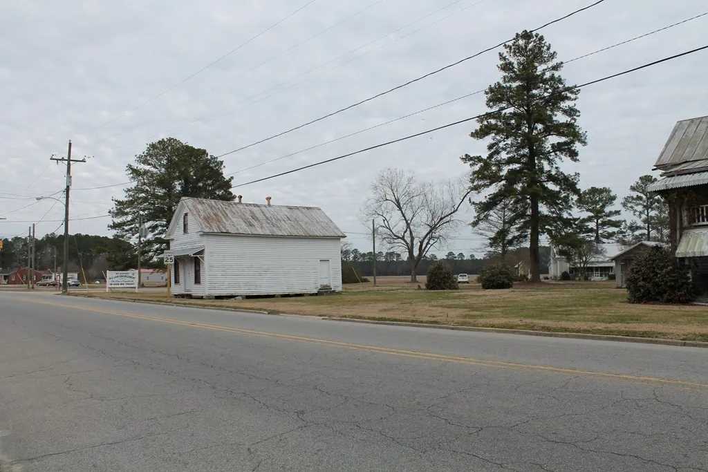 1912 in Powellsville, NC Old House Dreams