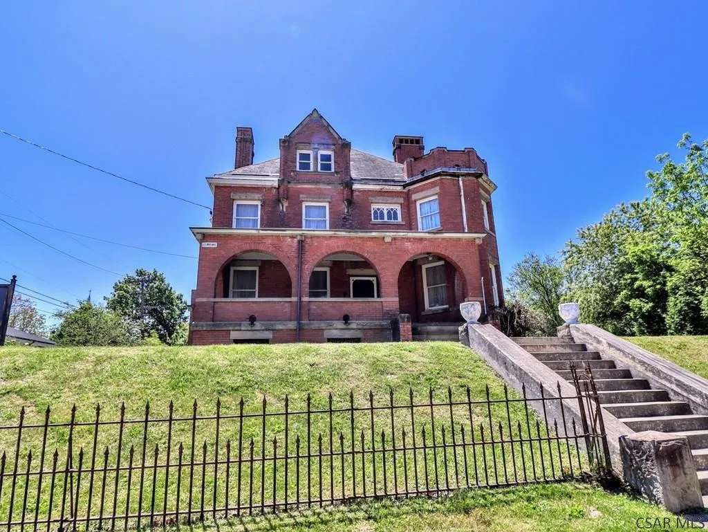 Old jails for sale. Old House Dreams