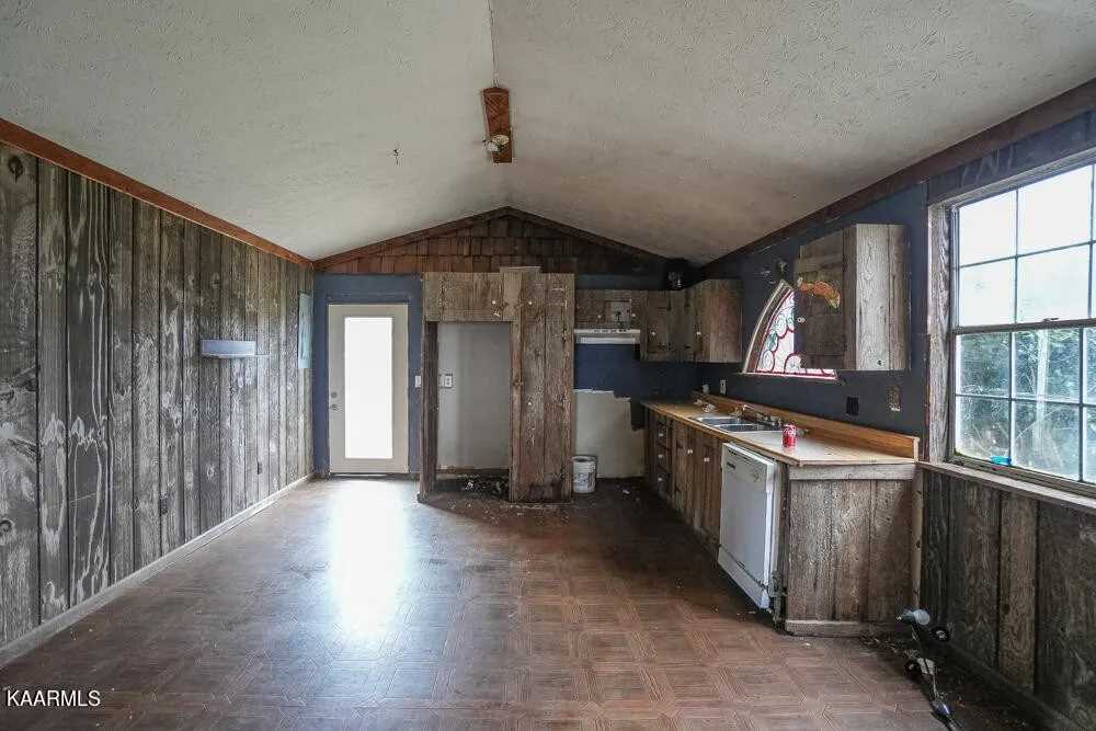 Log Cabin in Maryville, TN Old House Dreams