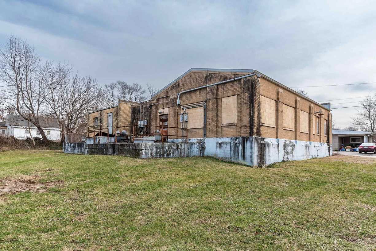 1932 Water Works Plant in Paoli, IN Old House Dreams