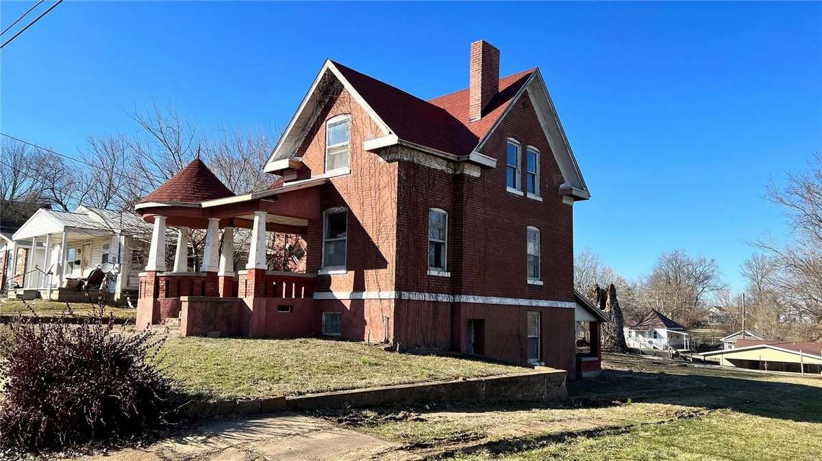 c. 1890 in Fredericktown, MO Old House Dreams