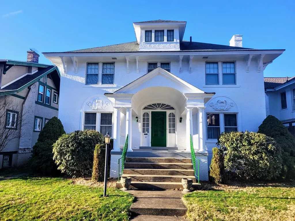 c. 1930 Italian Renaissance in Wheeling, WV Old House Dreams