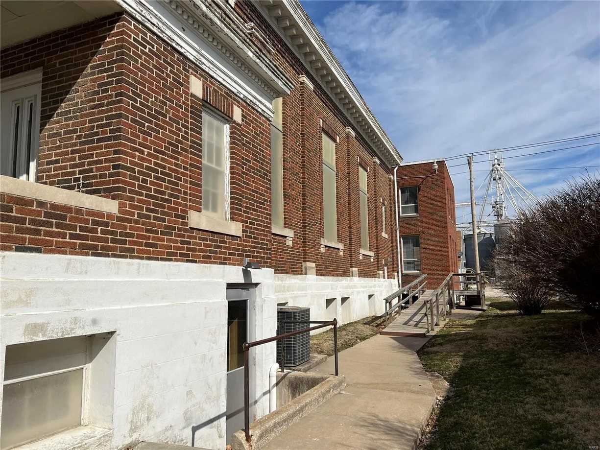 1917 Church in Shelbina, MO Old House Dreams