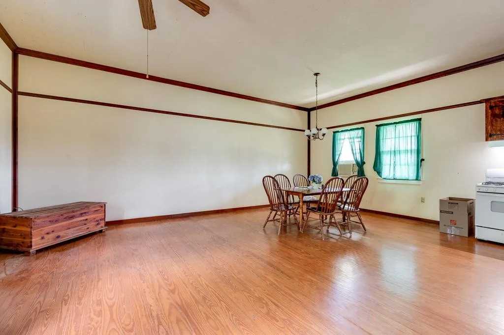 1892 in Wesson, MS Old House Dreams