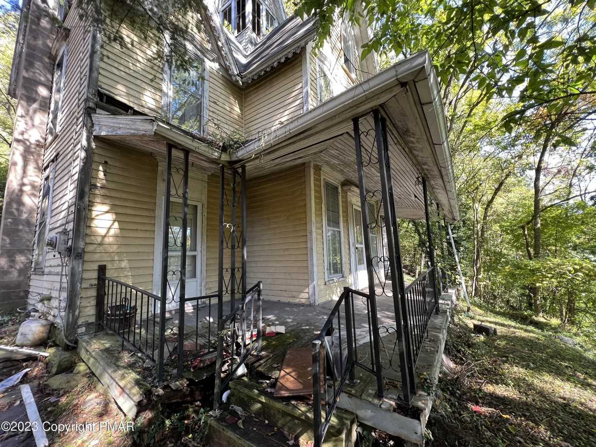 Gothic Revival in Shickshinny, PA Old House Dreams