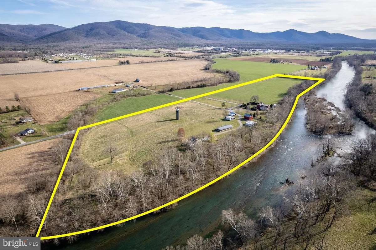 c. 1790 in Elkton, VA - Old House Dreams