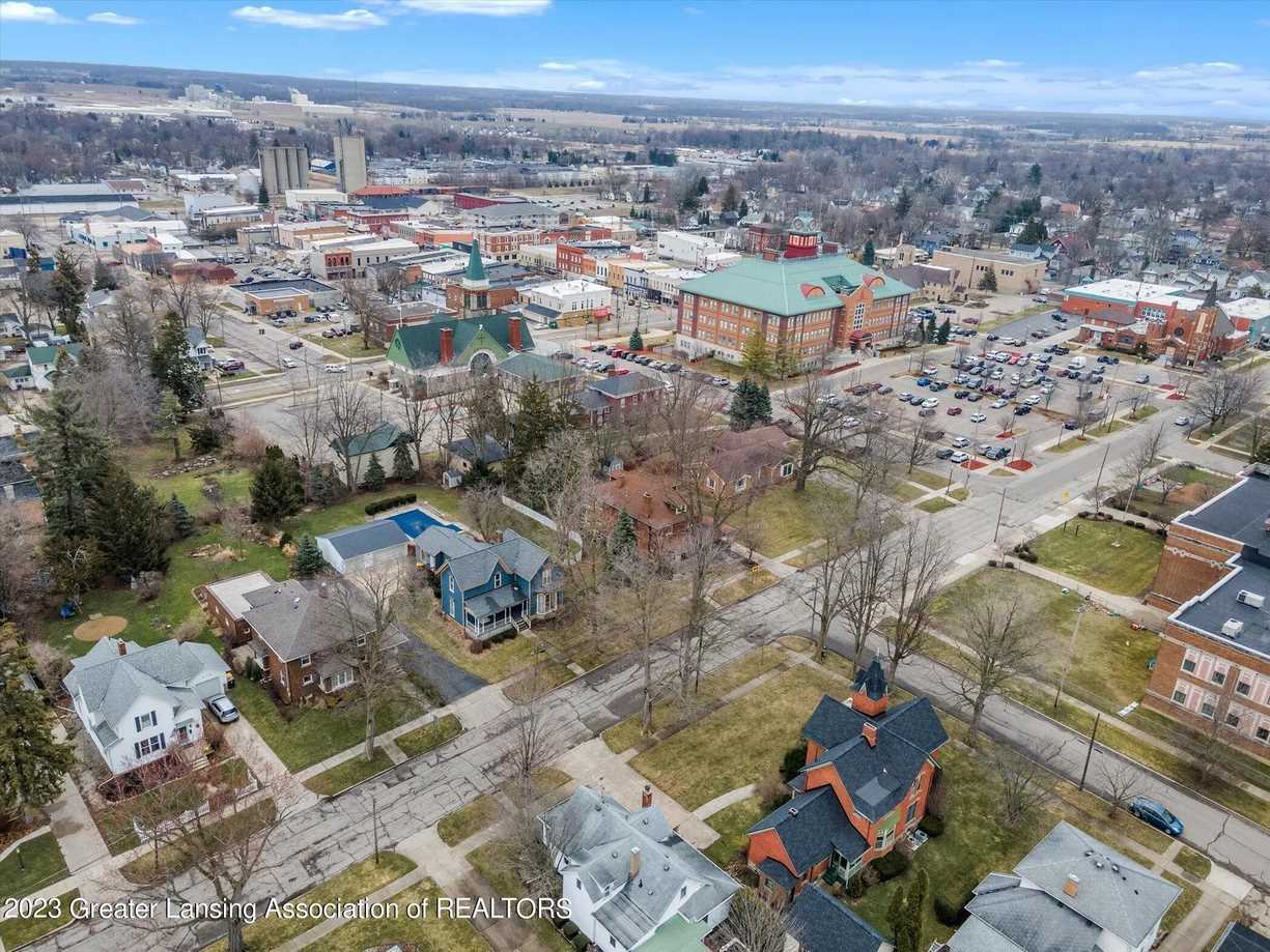 Saint Johns, MI Old House Dreams