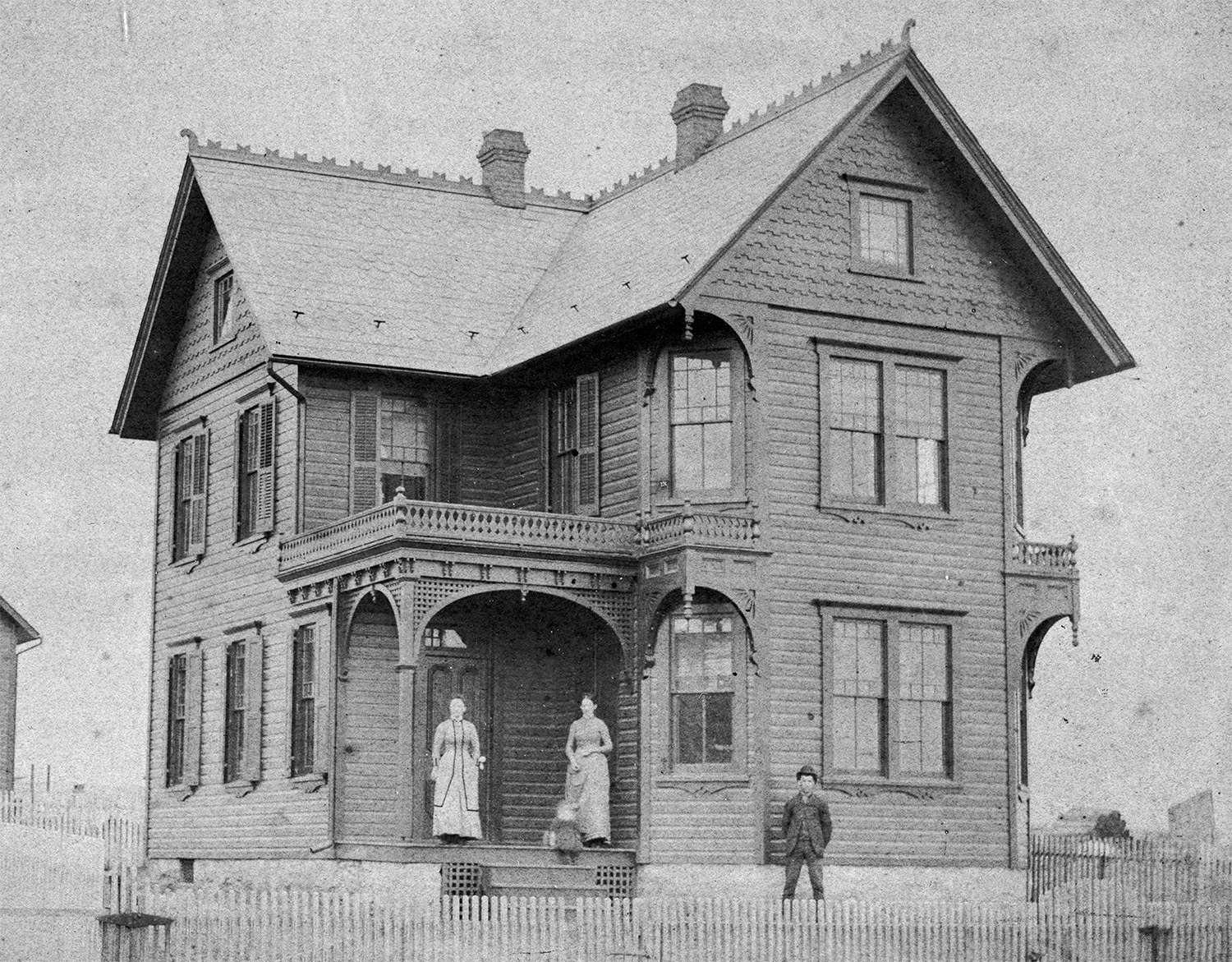 May 19 2023 house shares chit chat old house dreams