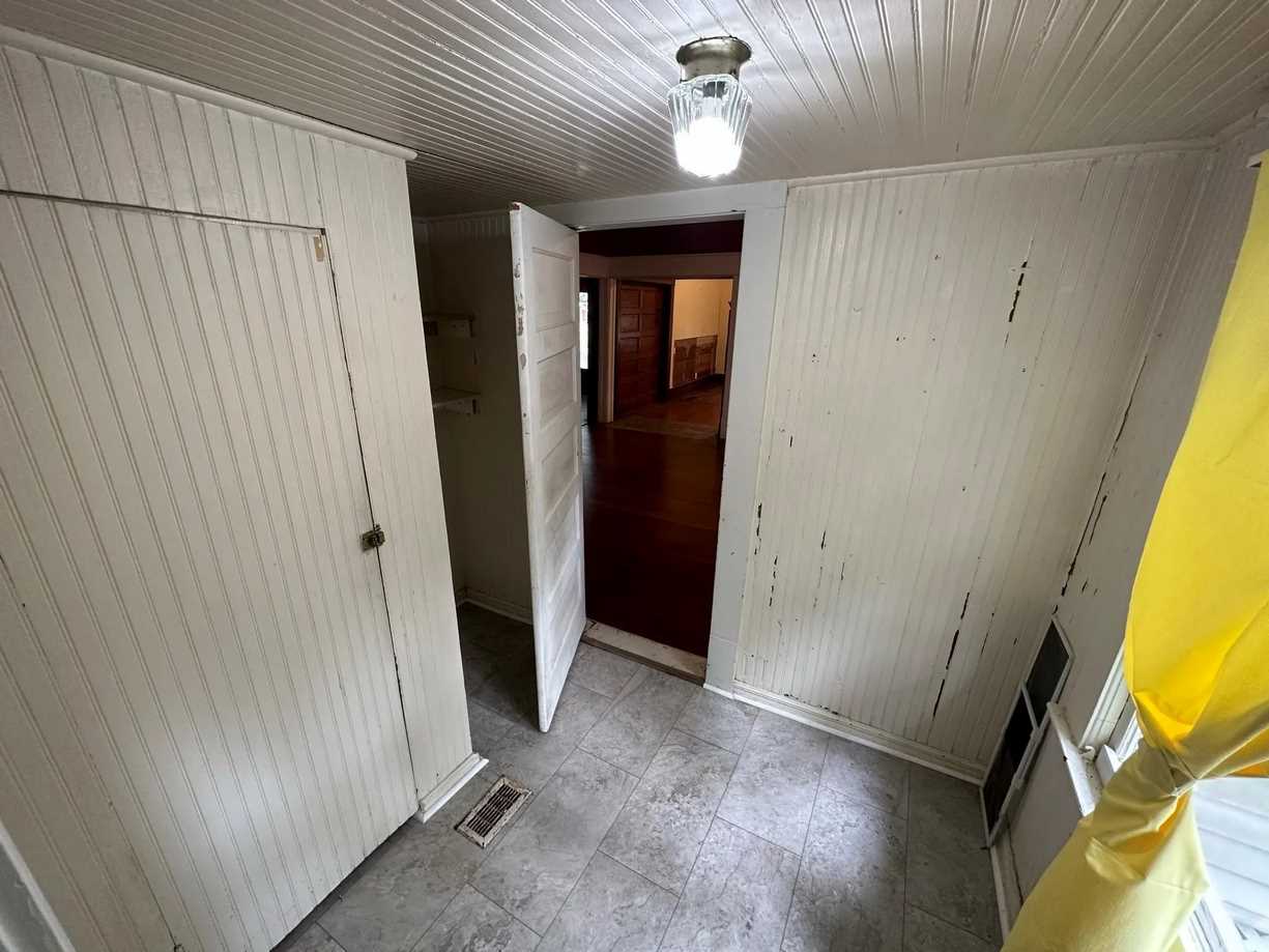 Corsicana, TX Old House Dreams