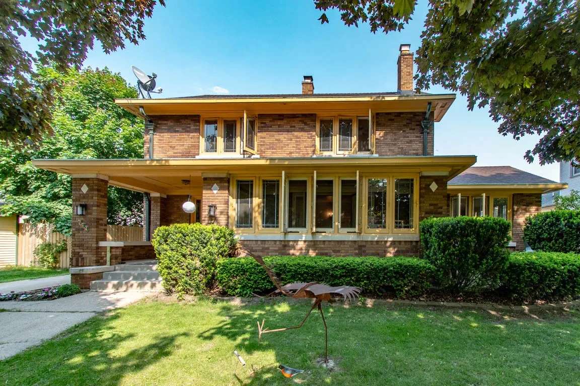 c. 1926 Prairie in Watertown, WI Old House Dreams