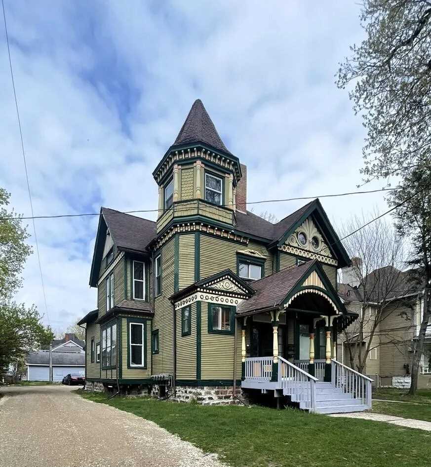 Private: Jackson, MI