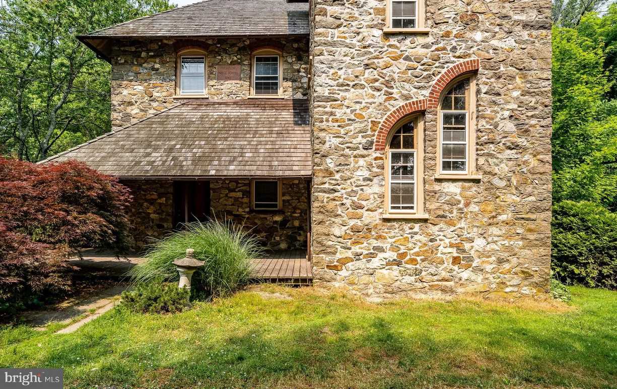 1887 School in Honey Brook, PA Old House Dreams