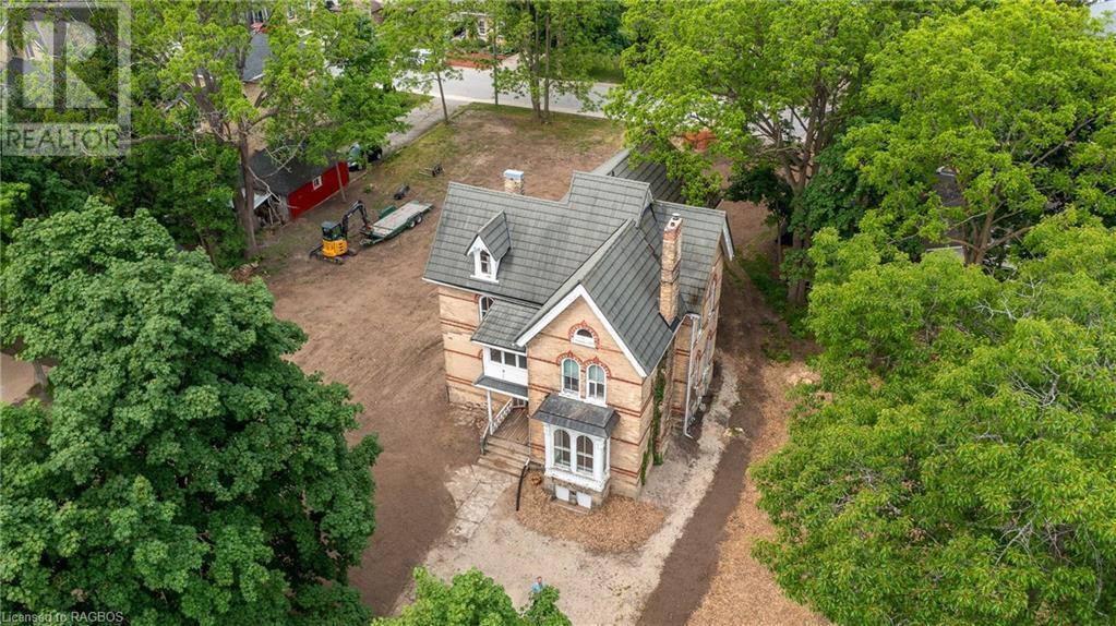 Chesley, Ontario Old House Dreams