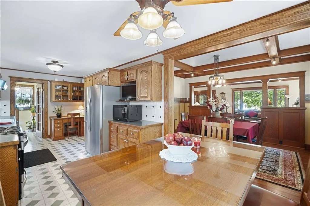 Craftsman in Farnhamville, IA Old House Dreams