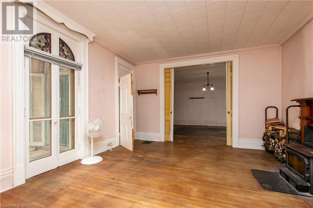 Chesley, Ontario Old House Dreams